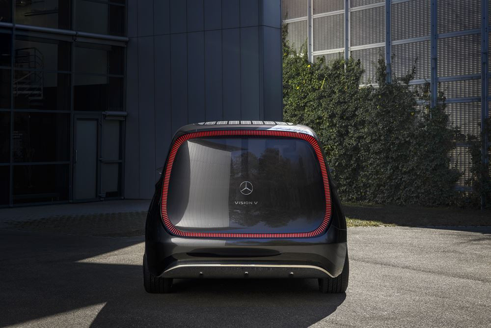 Le showcar Mercedes-Benz Vision V donne un aperçu d'un grand monospace ultra haut de gamme