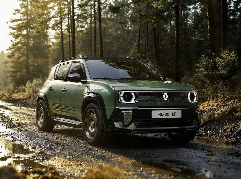 Le Renault 4 Savane 4x4 Concept intègre un second moteur électrique pour disposer de 4 roues motrices