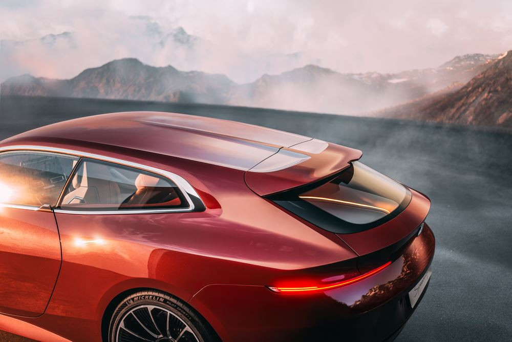 L'étude de style BMW Concept Speedtop réinterprète un Touring Coupé