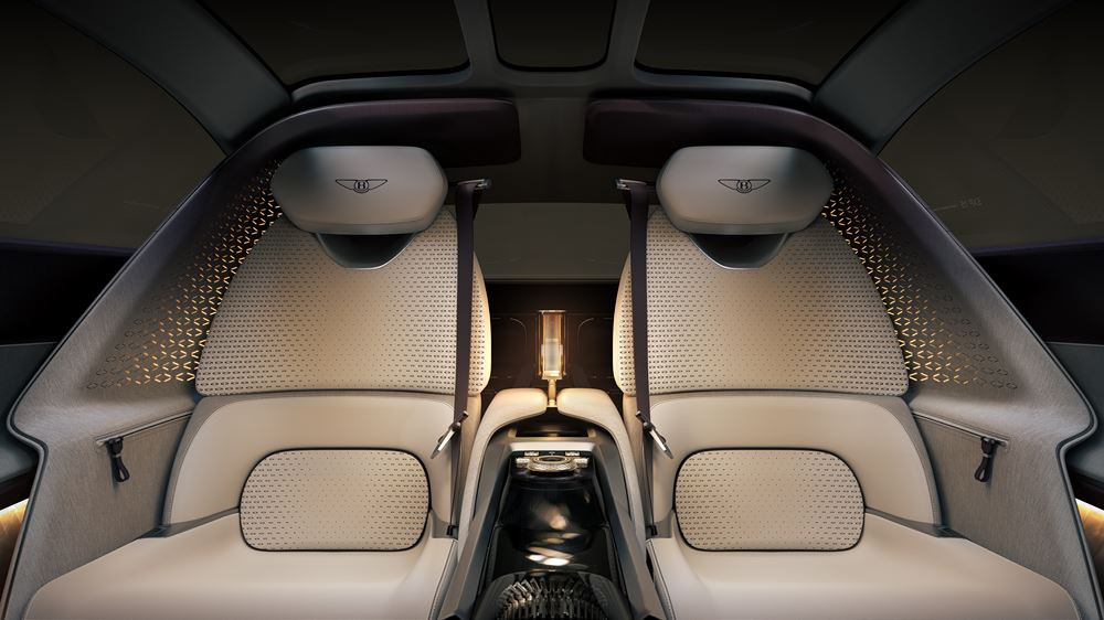 Le concept Bentley EXP 15 repose sur une architecture électrique