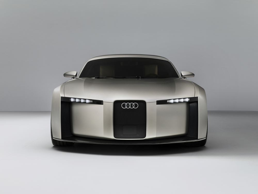 Audi Concept C : un concept de roadster biplace électrique à toit rigide rétractable