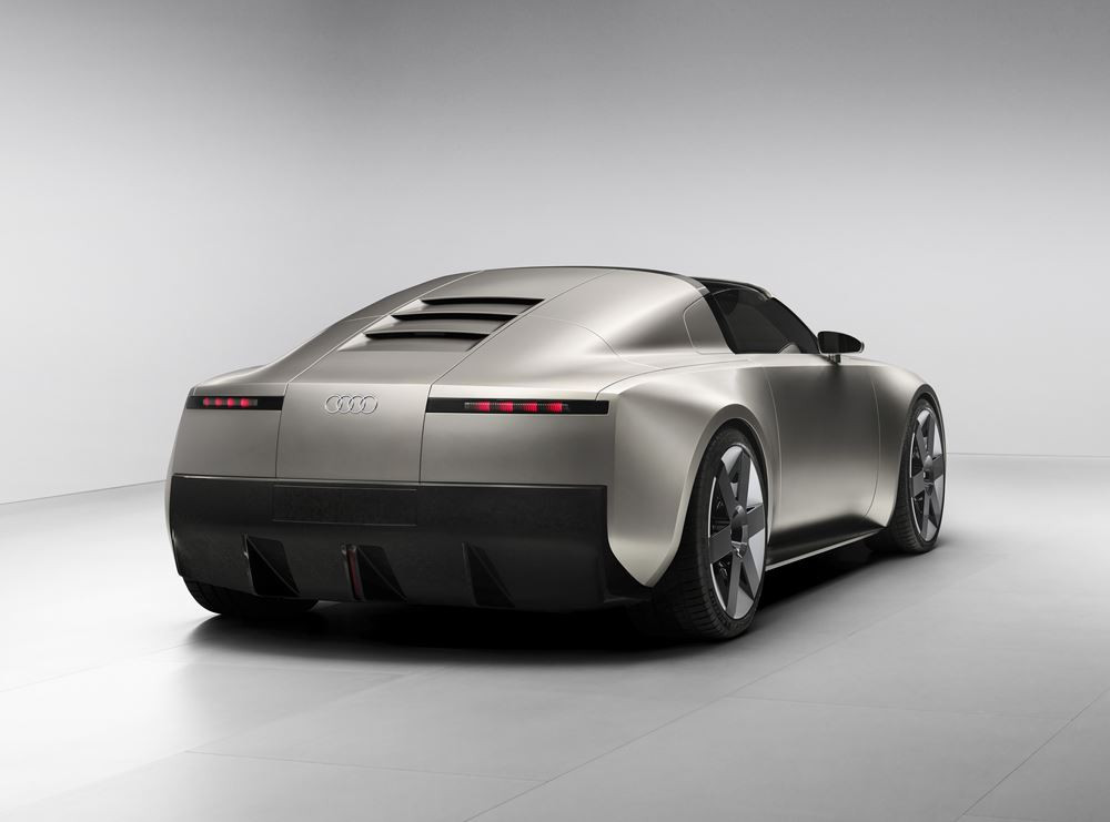 Audi Concept C : un concept de roadster biplace électrique à toit rigide rétractable