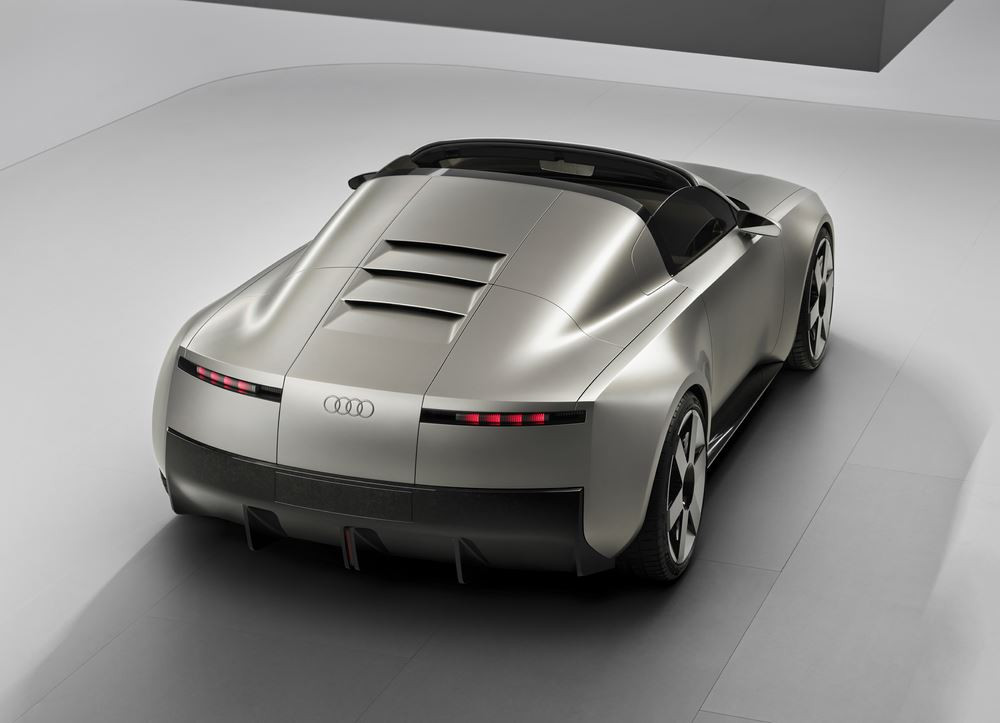 Audi Concept C : un concept de roadster biplace électrique à toit rigide rétractable