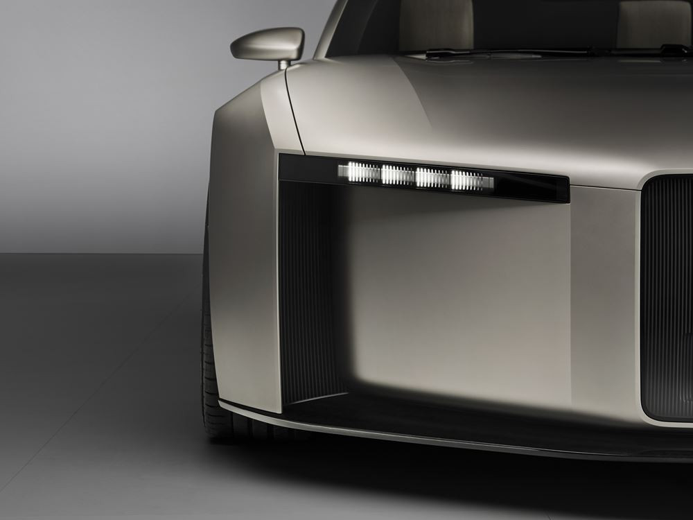 Audi Concept C : un concept de roadster biplace électrique à toit rigide rétractable