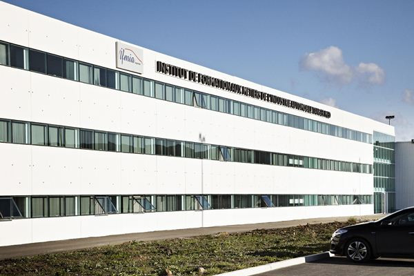 Renault-Nissan inaugure une nouvelle usine automobile marocaine à Tanger