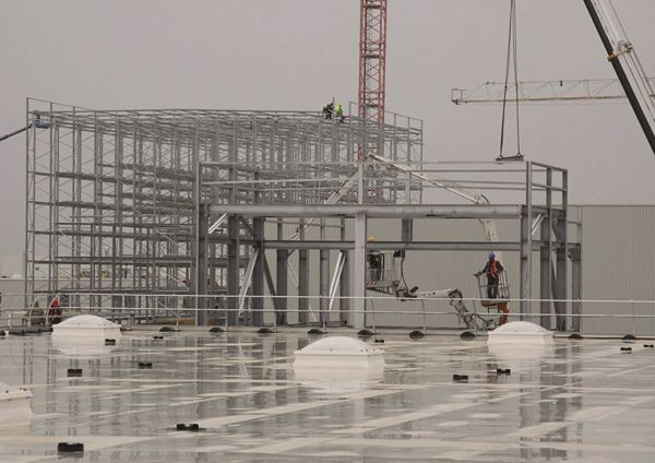 Audi inaugure sa nouvelle usine automobile de Gyor en Hongrie