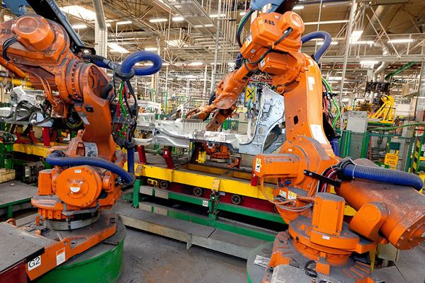 L'usine Renault de Douai monte en gamme pour fabriquer l'Espace