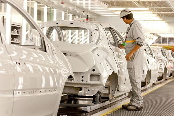 L'usine Renault de Douai monte en gamme pour fabriquer l'Espace