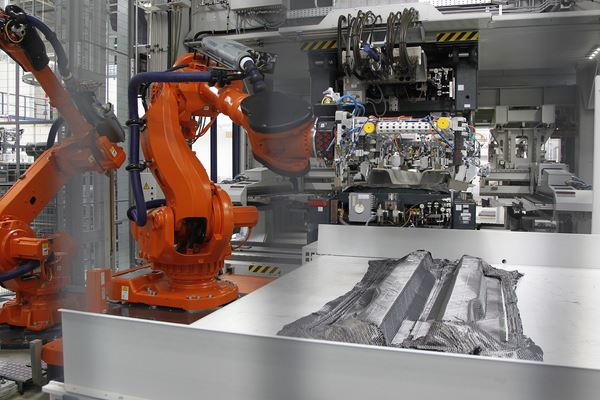Dans les coulisses de la production de la nouvelle BMW i3 électrique