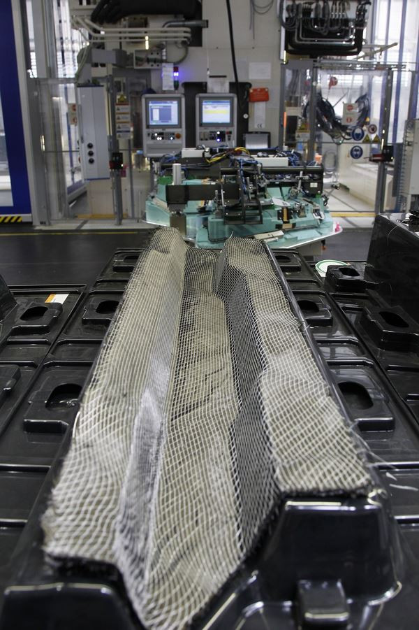 Dans les coulisses de la production de la nouvelle BMW i3 électrique