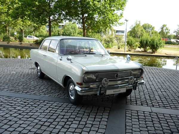 Retour sur 50 ans de design automobile Opel