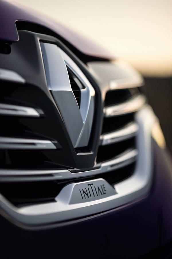 La signature Initiale Paris incarne la vision du bien-être à bord selon Renault