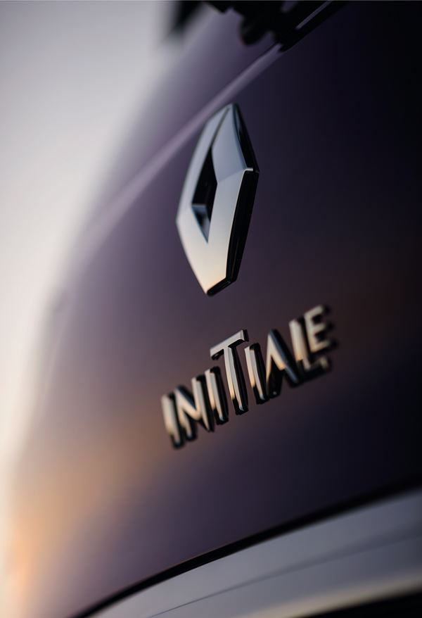La signature Initiale Paris incarne la vision du bien-être à bord selon Renault