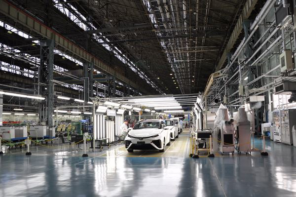 Dans les coulisses de la production de la Toyota Mirai à pile à combustible à hydrogène