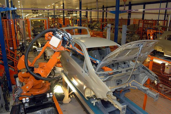 Découvrez en images l’usine de montage Fiat Chrysler de Melfi en Italie