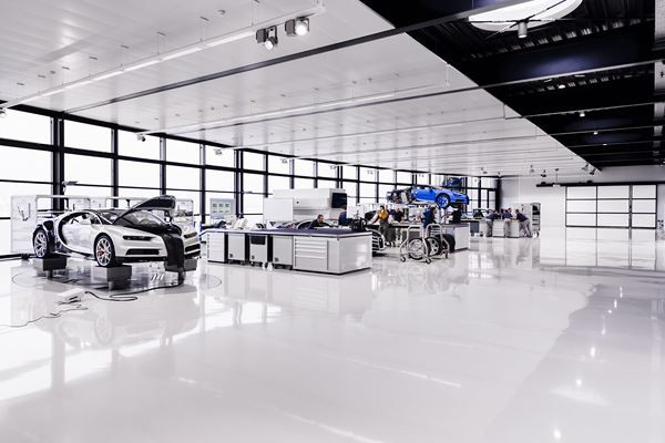 Visite au sein de l’atelier de production de la Bugatti Chiron