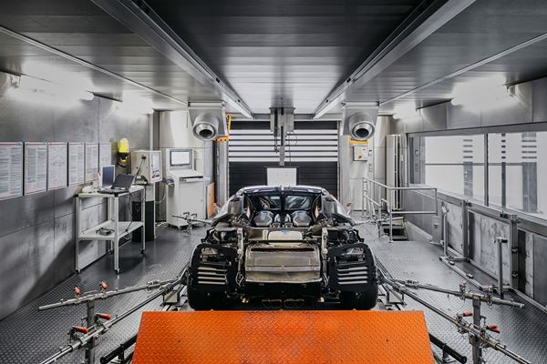 Visite au sein de l’atelier de production de la Bugatti Chiron