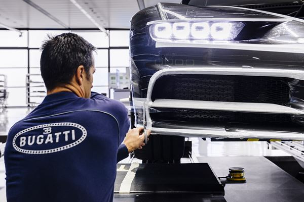 Visite au sein de l’atelier de production de la Bugatti Chiron