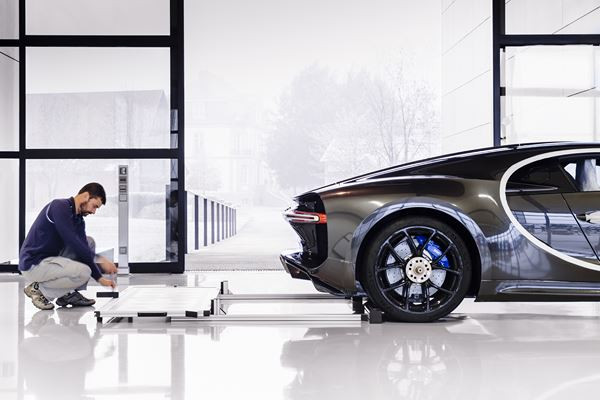 Visite au sein de l’atelier de production de la Bugatti Chiron