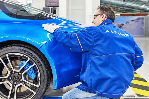 Usine Alpine de Dieppe: un site spécialisé dans l’assemblage d’un véhicule tout aluminium
