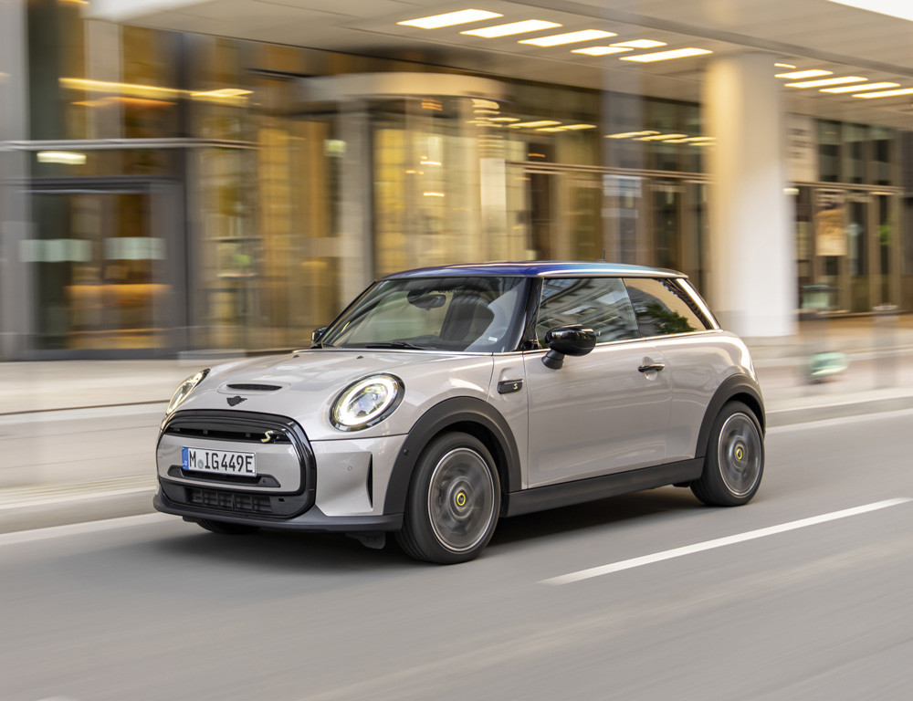La marque MINI enregistre 302 144 ventes dans le monde en 2021