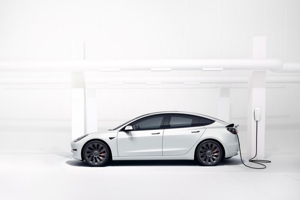 La Tesla Model 3 en tête de l’étude J.D. Power 2022 des véhicules électriques de marques premium