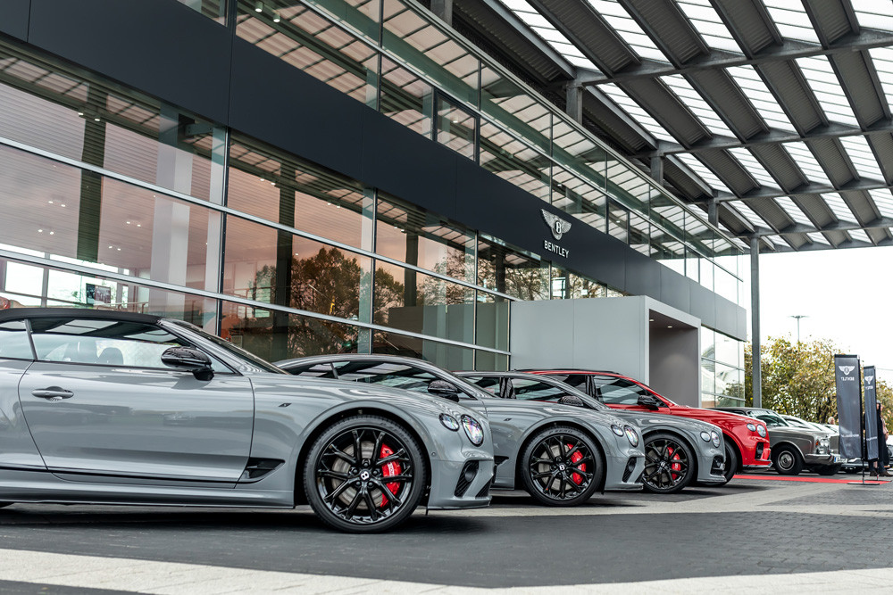 Bentley a livré 15 174 voitures de luxe dans le monde en 2022
