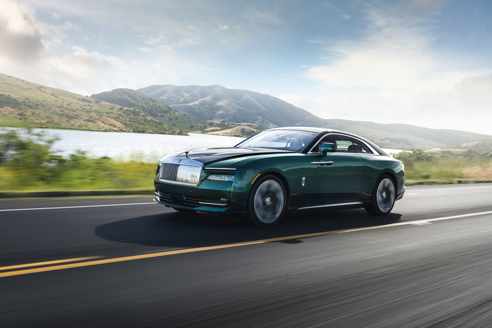 Rolls-Royce a livré 6 032 véhicules de luxe dans le monde en 2023
