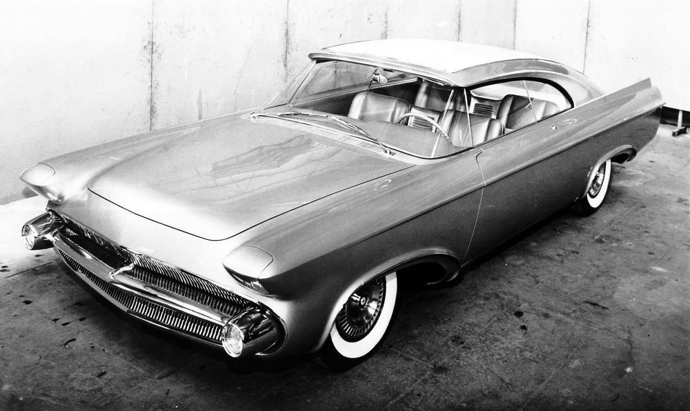 La marque Chrysler célèbre ses 100 ans