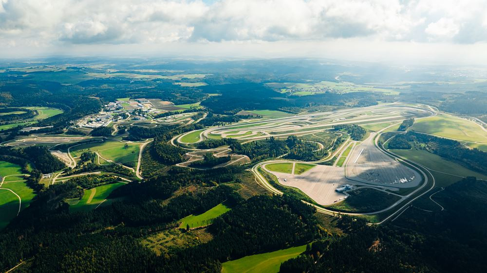 Le terrain d'essai Mercedes-Benz d'Immendingen comprend 86 kilomètres de pistes