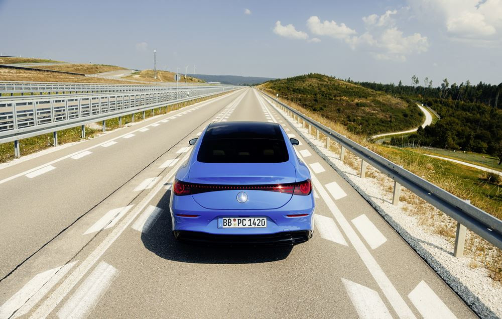 Le terrain d'essai Mercedes-Benz d'Immendingen comprend 86 kilomètres de pistes