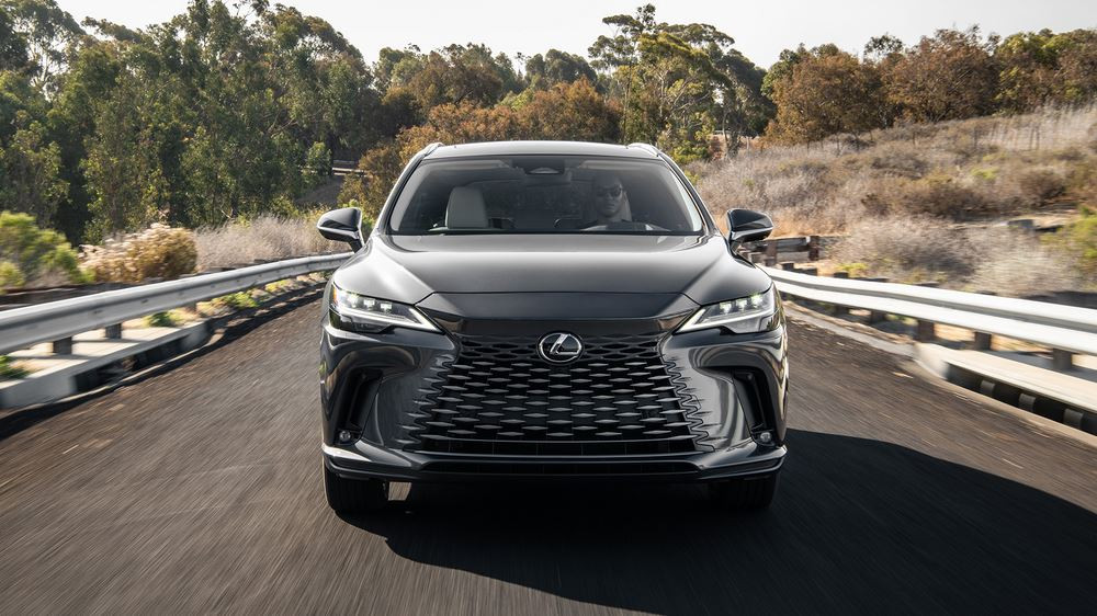 Lexus réalise des ventes mondiales record de 882 231 véhicules en 2025