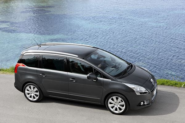 Six véhicules Peugeot et Citroën reçoivent le label « Origine France Garantie »