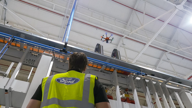 Des drones pour inspecter les usines automobiles