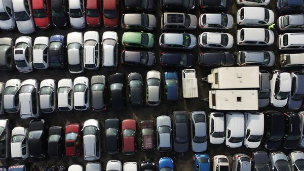 Les centres de recyclage valorisent plus de 95% de la masse de chaque véhicule
