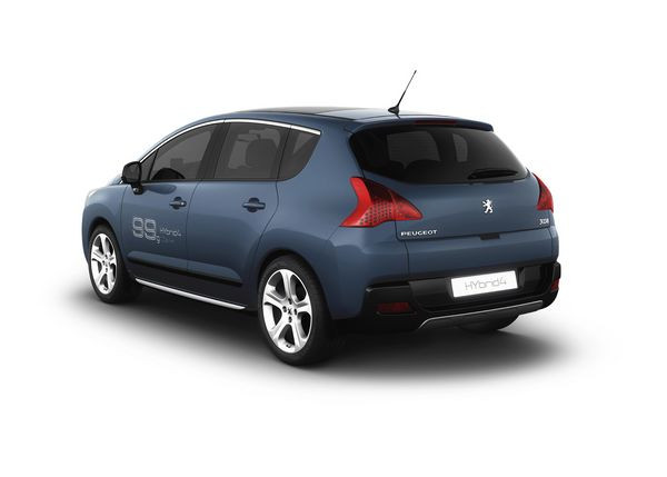 Peugeot présentera à Francfort le concept-car Peugeot 3008 HYbrid4
