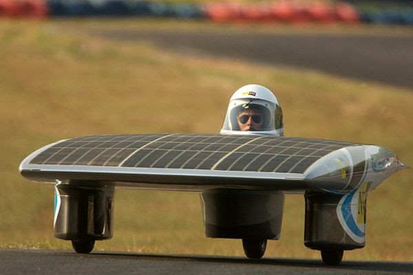 3 021 km à l’énergie solaire