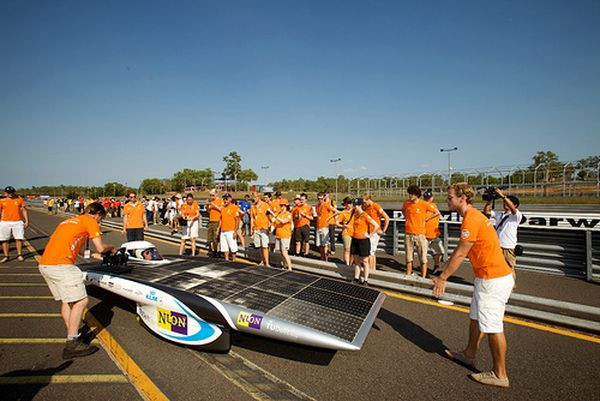 3 021 km à l’énergie solaire