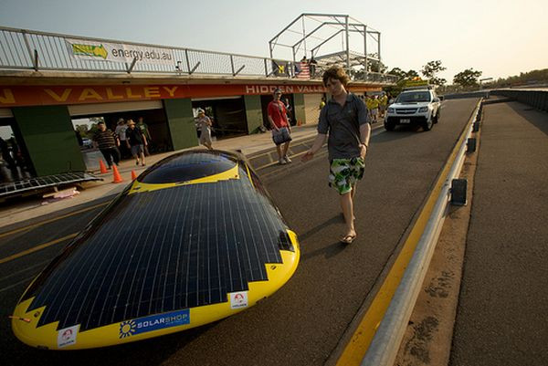 3 021 km à l’énergie solaire