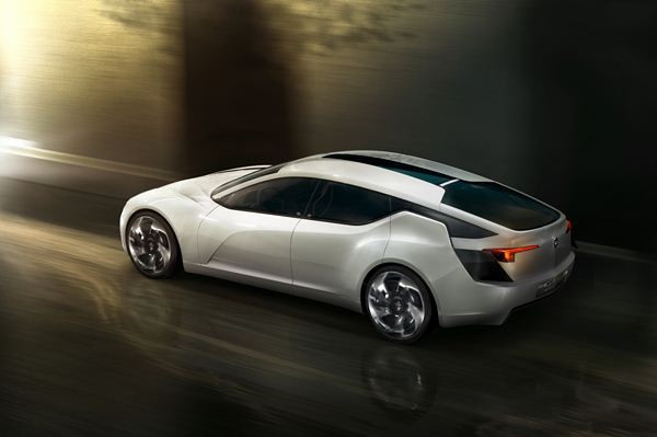 Opel dévoile un prototype électrique Opel Flextreme GT/E