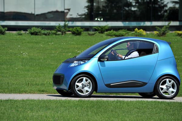 Pininfarina présente le prototype de voiture électrique Nido EV