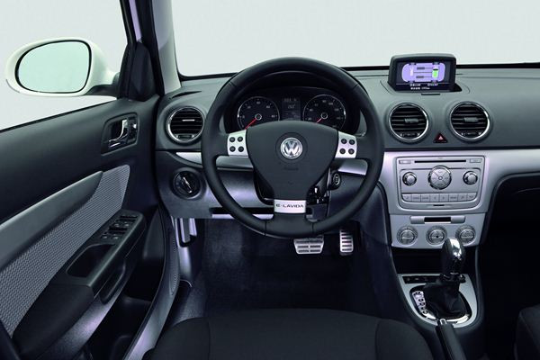 Volkswagen présente la Lavida blue-e-motion électrique