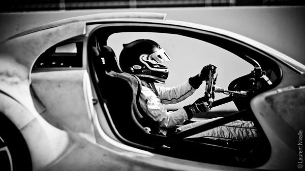 Le concept Citroën Survolt se transforme en voiture de course électrique