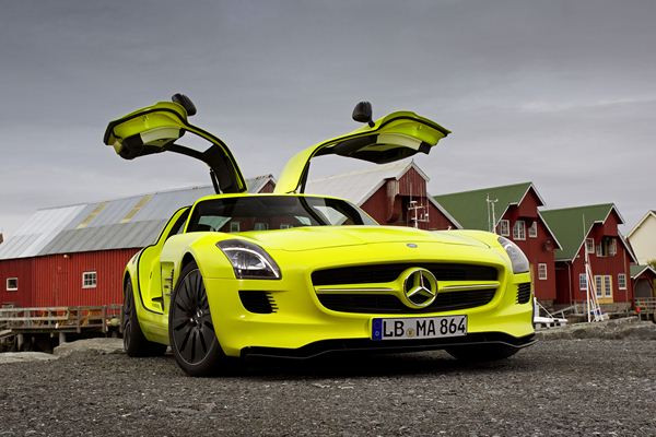 Mercedes développe un prototype électrique de voiture ultra sportive