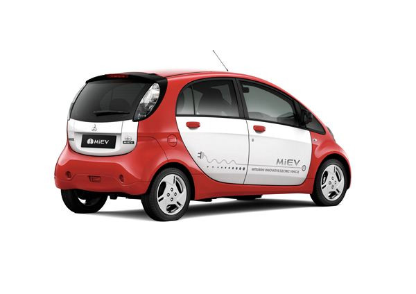 La Mitsubishi i-MiEV commercialisée entre 33 000 et 35 000 euros en Europe