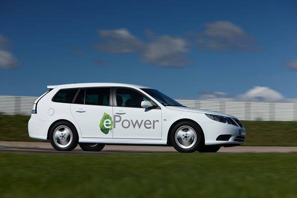 Un prototype de Saab 9-3 SportHatch électrique dévoilé à Paris