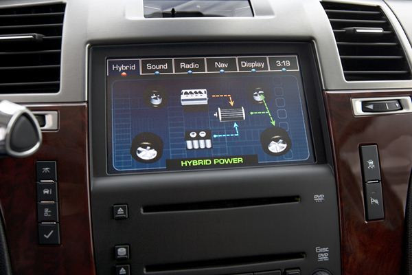 Cadillac présente son grand SUV hybride au Mondial de Paris