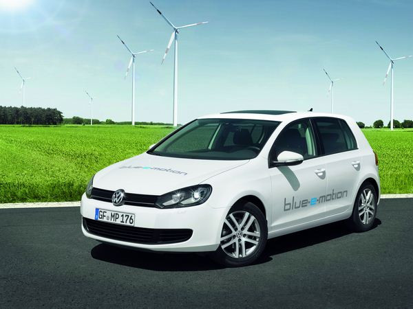 Volkswagen annonce la commercialisation de la Golf blue-e-motion électrique en 2014