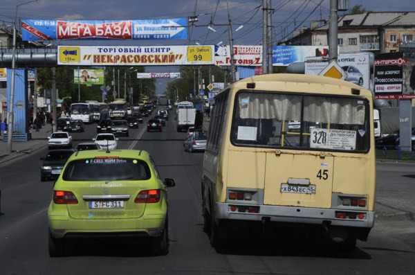 Un tour du monde de plus de 30 000 km en Mercedes Classe B F-Cell à pile à combustible