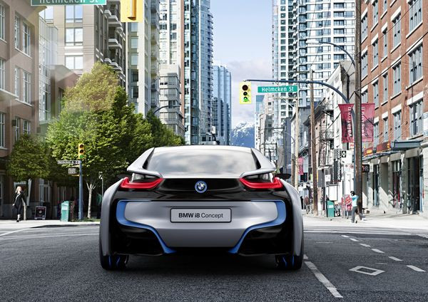 La BMW i8 Concept se dévoile